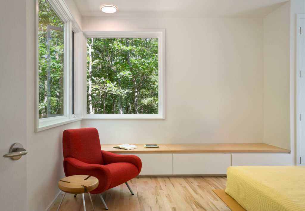 Water Mill Bunk House - 1100 Architect